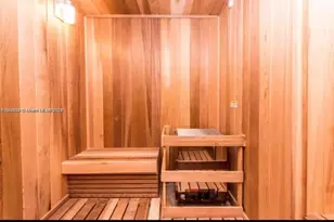 151 SE 1st St, Miami, FL 33131 - Photo 7