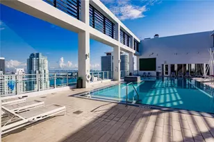 151 SE 1st St, Miami, FL 33131 - Photo 9