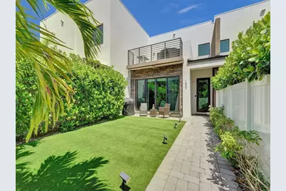 1604 SW 4th Avenue, Fort Lauderdale, FL 33315 - Photo 1