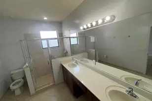 3772 NE 3rd Ct, Homestead, FL 33033 - Photo 3