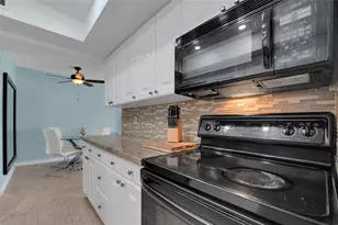 2864 NE 33rd Ct, Fort Lauderdale, FL 33306 - Photo 15