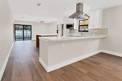 391 NW 58th Avenue, Miami, FL 33126 - Photo 1