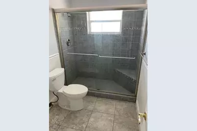 355 Sunshine Drive, Pompano Beach, FL 33066 - Photo 9