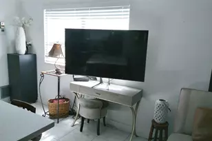 307 Saxony G Unit, Delray Beach, FL 33446 - Photo 7