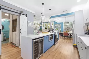 740 NW 170th Terrace, Pembroke Pines, FL 33028 - Photo 5