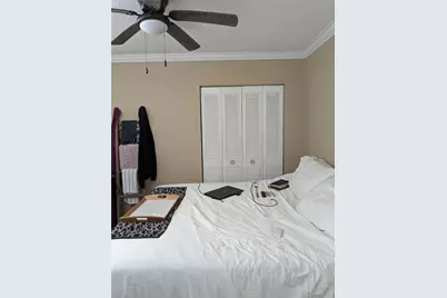 8001 N Crespi Boulevard #2c, Miami Beach, FL 33141 - Photo 9