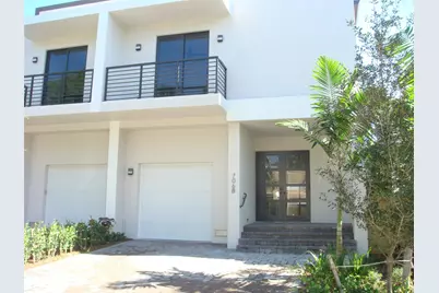 706 SW 9 Te #B, Fort Lauderdale, FL 33315 - Photo 3