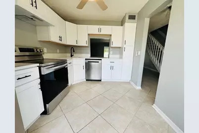 222 Foxtail Drive #E, Greenacres, FL 33415 - Photo 3