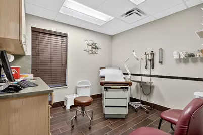 7471 W Oakland Park Boulevard, Tamarac, FL 33319 - Photo 19