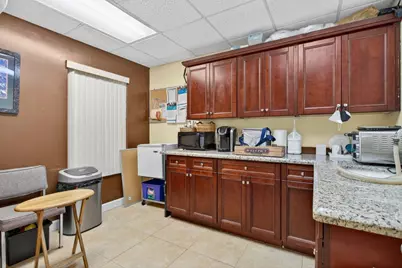 7471 W Oakland Park Boulevard, Tamarac, FL 33319 - Photo 47