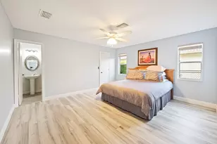 11454 NW 41st St, Coral Springs, FL 33065 - Photo 7