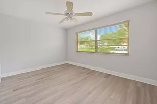 11454 NW 41st St, Coral Springs, FL 33065 - Photo 9