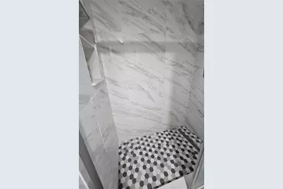 912 Springdale Circle, Palm Springs, FL 33461 - Photo 7