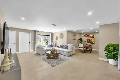 8871 NW 3rd Street, Hollywood, FL 33024 - Photo 5