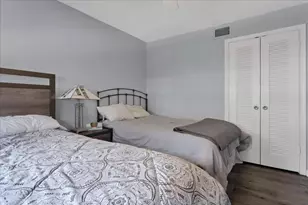 2160 NE 36th St, Pompano Beach, FL 33064 - Photo 9