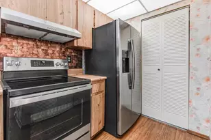 1491 NW 112th Way, Pembroke Pines, FL 33026 - Photo 11