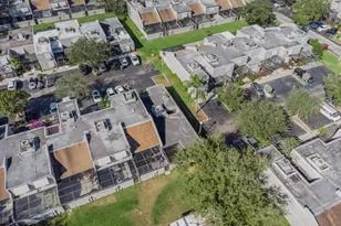 1491 NW 112th Way, Pembroke Pines, FL 33026 - Photo 41