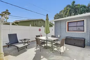 2201 N 49th Ave, Hollywood, FL 33021 - Photo 23