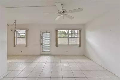 167 Grantham #167, Deerfield Beach, FL 33442 - Photo 5