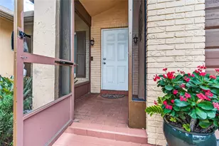 9812 NW 75th Ct, Tamarac, FL 33321 - Photo 3