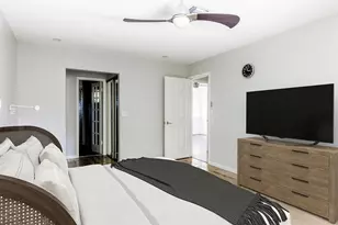 2945 Begonia Way, Hollywood, FL 33026 - Photo 11