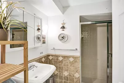 2945 Begonia Way, Hollywood, FL 33026 - Photo 9