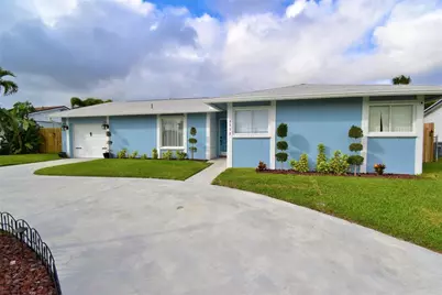 6557 Country Wood Way, Delray Beach, FL 33484 - Photo 1