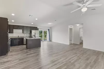 8007 Royal Court, Labelle, FL 33935 - Photo 9