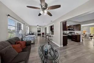 5013 NW 51st St, Tamarac, FL 33319 - Photo 15