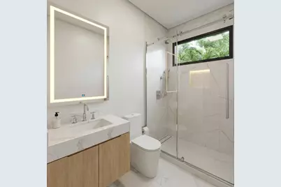 2500 NE 18th Avenue, Fort Lauderdale, FL 33305 - Photo 17