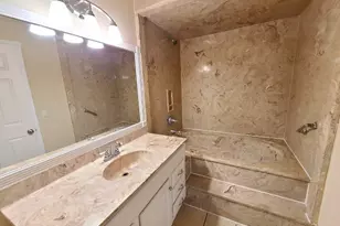 2 Crossings Cir, Boynton Beach, FL 33435 - Photo 11