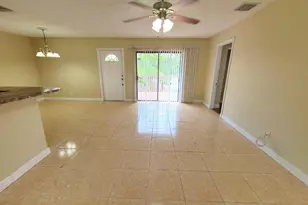 2 Crossings Cir, Boynton Beach, FL 33435 - Photo 5