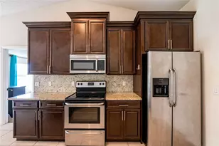 1998 SE Esterbrook St, Port Saint Lucie, FL 34983 - Photo 15