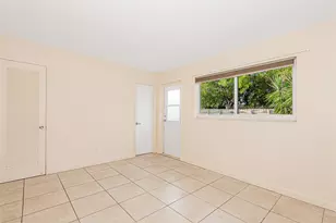 2581 NE 11th Ct, Pompano Beach, FL 33062 - Photo 23