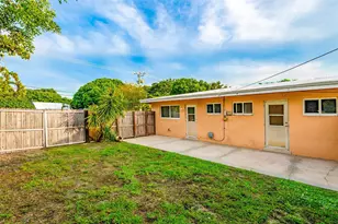 2581 NE 11th Ct, Pompano Beach, FL 33062 - Photo 29