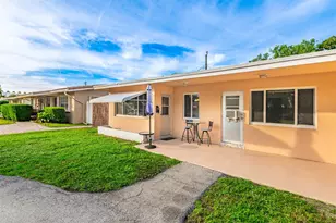 2581 NE 11th Ct, Pompano Beach, FL 33062 - Photo 31