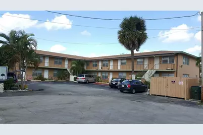 1401 NE 57th Place #11, Fort Lauderdale, FL 33334 - Photo 1