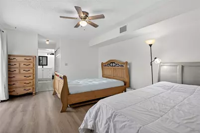 6131 NW 55th Lane, Tamarac, FL 33319 - Photo 5