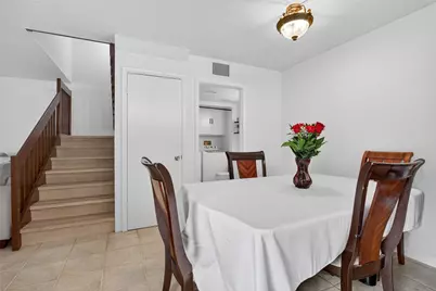 6131 NW 55th Lane, Tamarac, FL 33319 - Photo 13