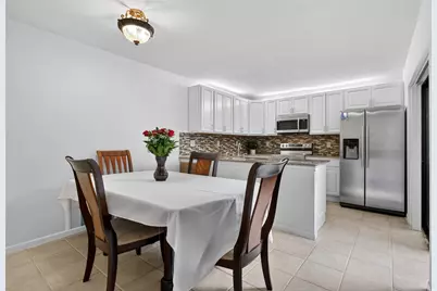 6131 NW 55th Lane, Tamarac, FL 33319 - Photo 11