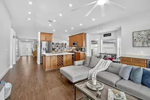 18728 NW 24th Ct, Pembroke Pines, FL 33029 - Photo 15