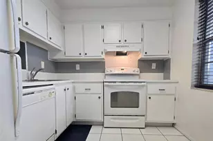 4898 NW 29th Ct, Lauderdale Lakes, FL 33313 - Photo 25