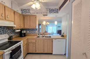 1719 SW 19th Ave, Deerfield Beach, FL 33442 - Photo 9