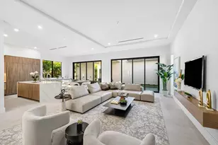 222 SE 5th St, Delray Beach, FL 33483 - Photo 1