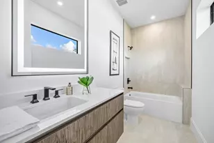 222 SE 5th St, Delray Beach, FL 33483 - Photo 17