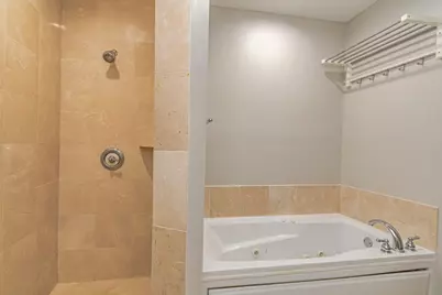 16101 Emerald Estates Drive #146, Weston, FL 33331 - Photo 3