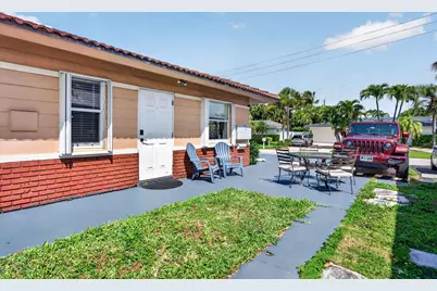 1932 NE 7th Street #1, Deerfield Beach, FL 33441 - Photo 5