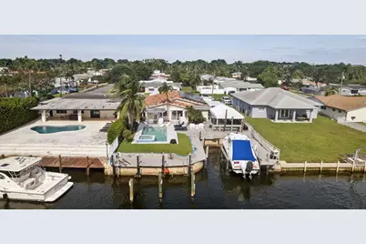 911 NW 7th Street, Dania Beach, FL 33004 - Photo 27