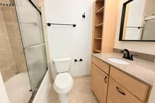 8350 NW 46th St, Lauderhill, FL 33351 - Photo 13