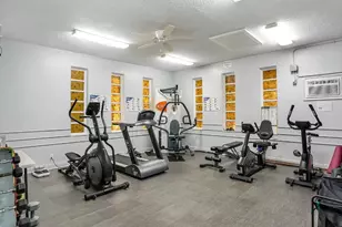 4705 NW 35th St, Lauderdale Lakes, FL 33319 - Photo 27